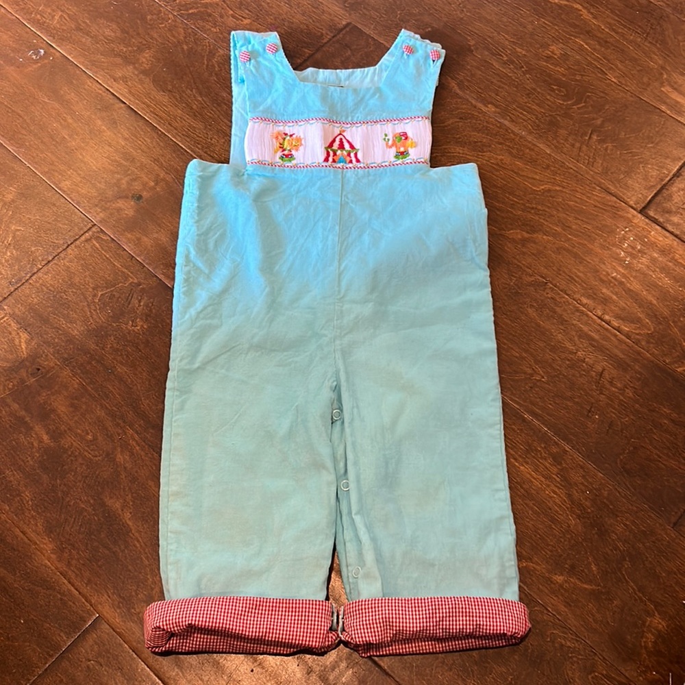 Shrimp and grit kids appliqués circus smocked snap jumpsuit size 18 month